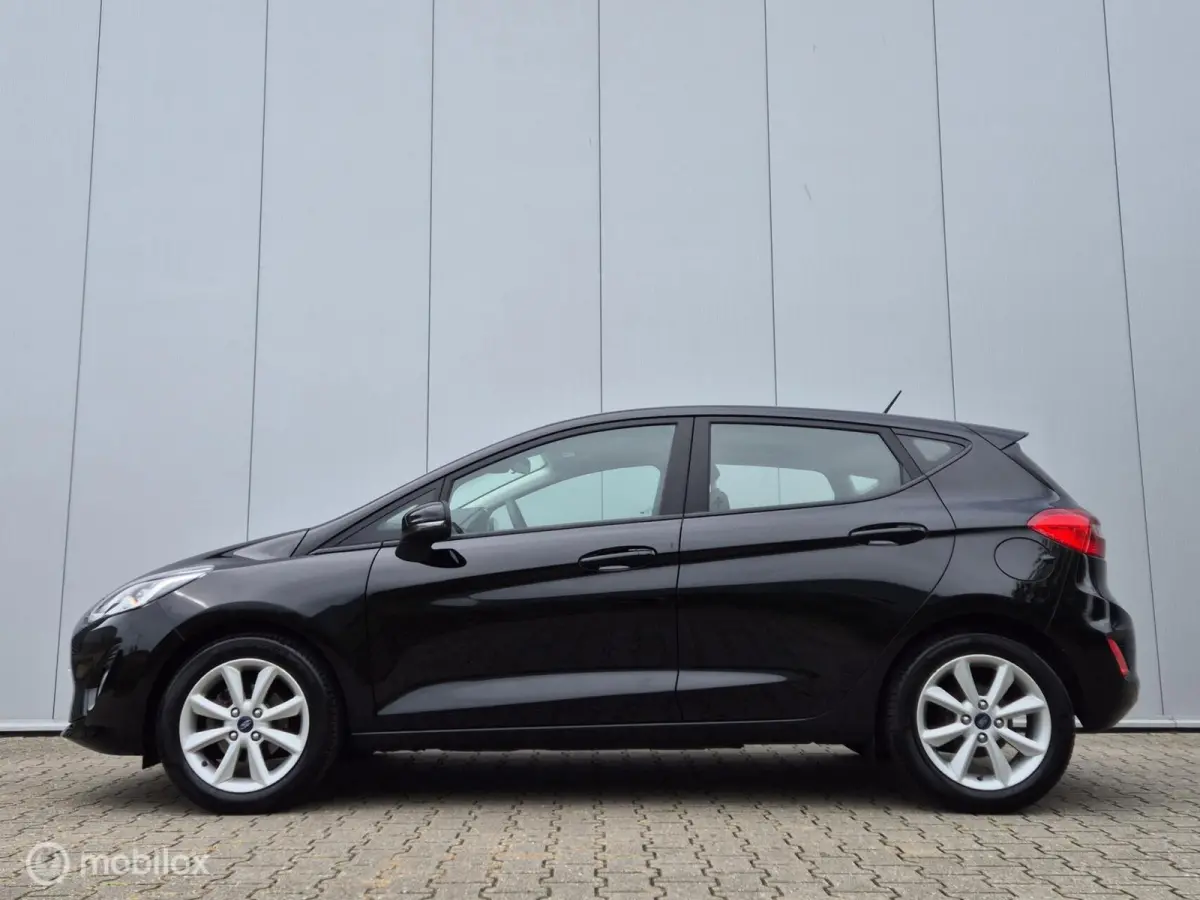 1.1 TREND/AIRCO/PDC/16''LMV/CARPLAY/BLUETOOTH/LANE ASSIST/USB/ISOFIX/DAB/NAVI