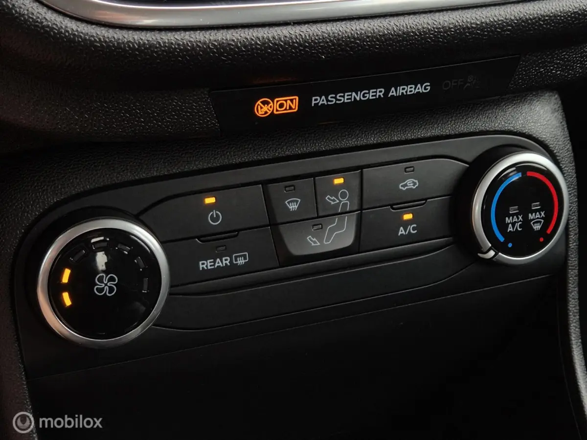 1.1 TREND/AIRCO/PDC/16''LMV/CARPLAY/BLUETOOTH/LANE ASSIST/USB/ISOFIX/DAB/NAVI