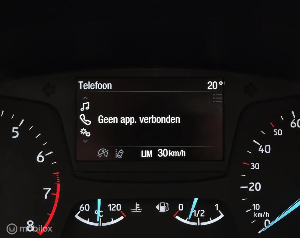 1.1 TREND/AIRCO/PDC/16''LMV/CARPLAY/BLUETOOTH/LANE ASSIST/USB/ISOFIX/DAB/NAVI