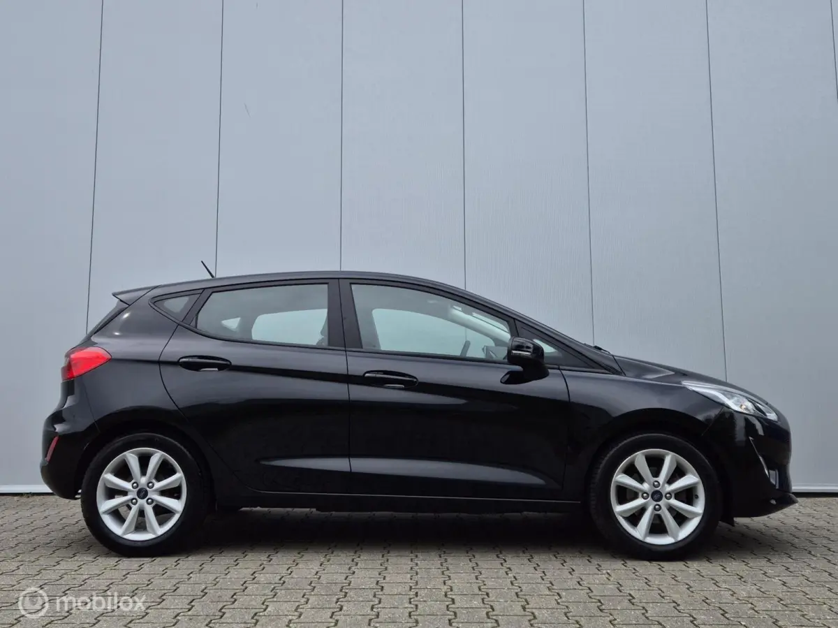 1.1 TREND/AIRCO/PDC/16''LMV/CARPLAY/BLUETOOTH/LANE ASSIST/USB/ISOFIX/DAB/NAVI
