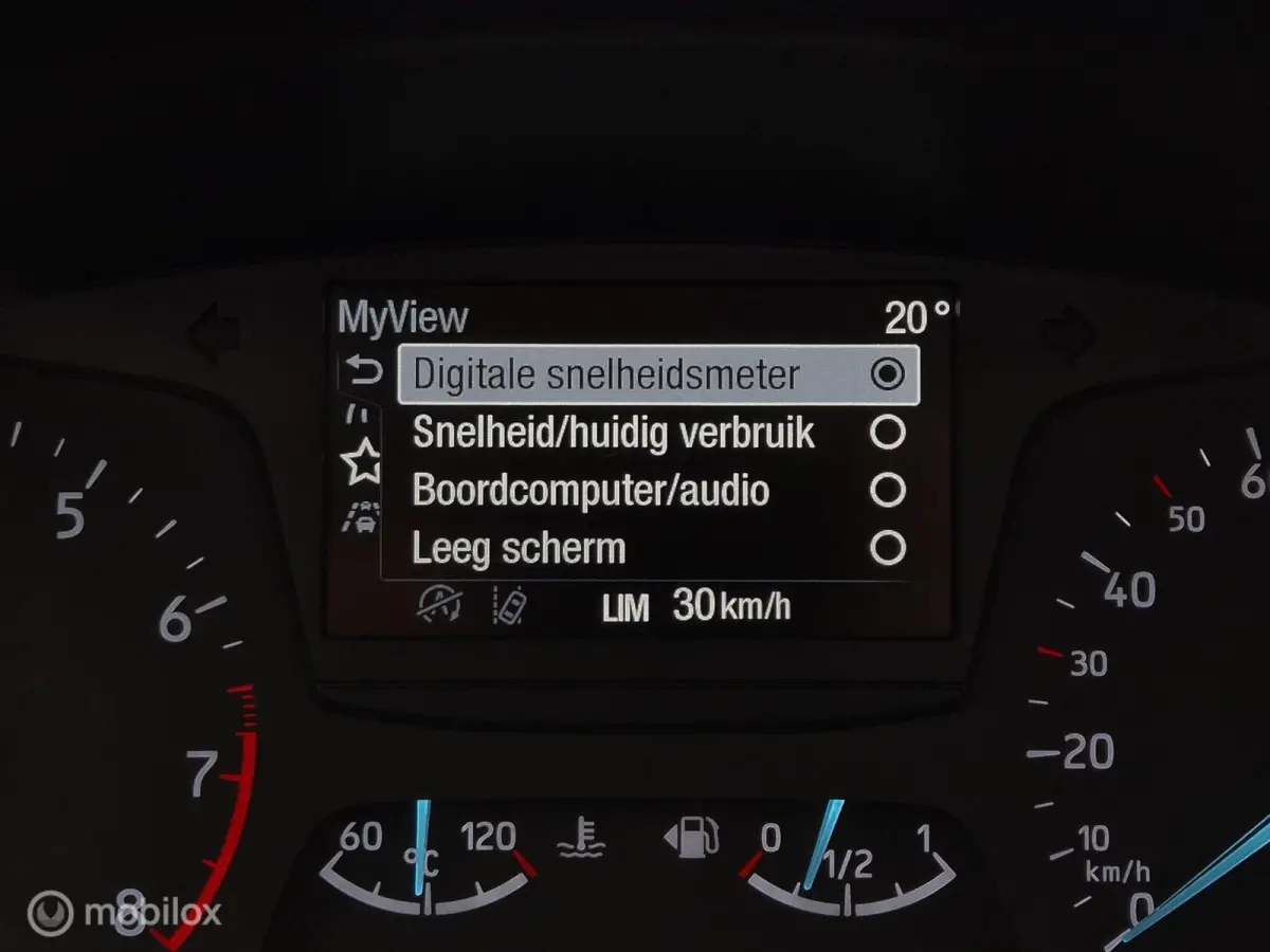 1.1 TREND/AIRCO/PDC/16''LMV/CARPLAY/BLUETOOTH/LANE ASSIST/USB/ISOFIX/DAB/NAVI