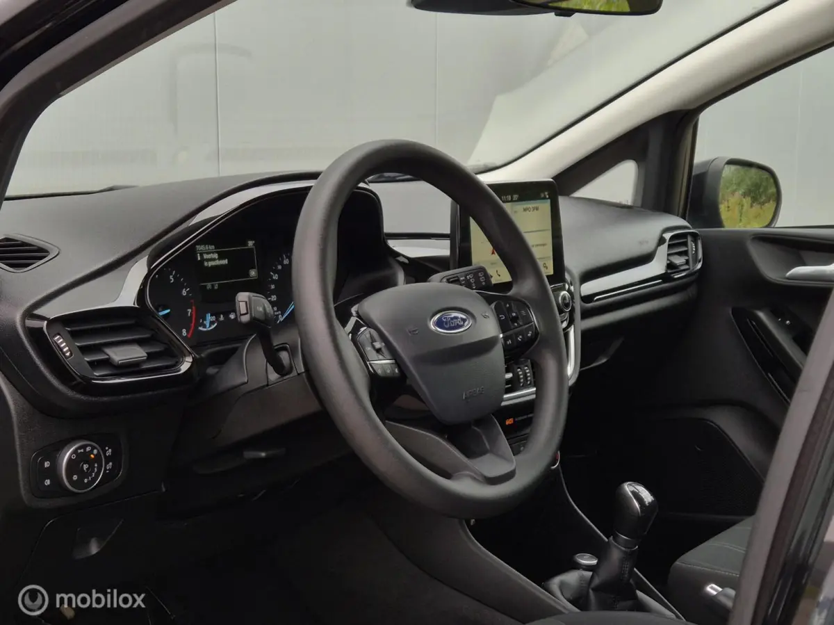 1.1 TREND/AIRCO/PDC/16''LMV/CARPLAY/BLUETOOTH/LANE ASSIST/USB/ISOFIX/DAB/NAVI