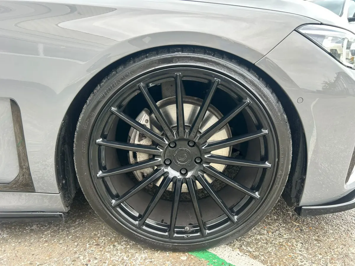 730d High Executive m sport massage soft close head up 22 inch