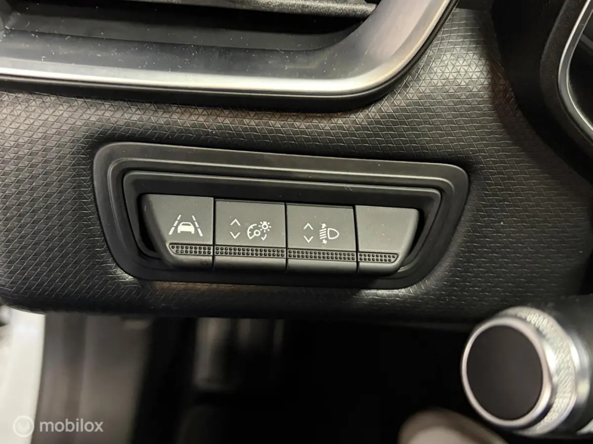 1.6 E-Tech Hybrid 140 PK AUTOMAAT / STOELVERW. / CLIMA / CRUISE / LED / CARPLAY MEDIA /