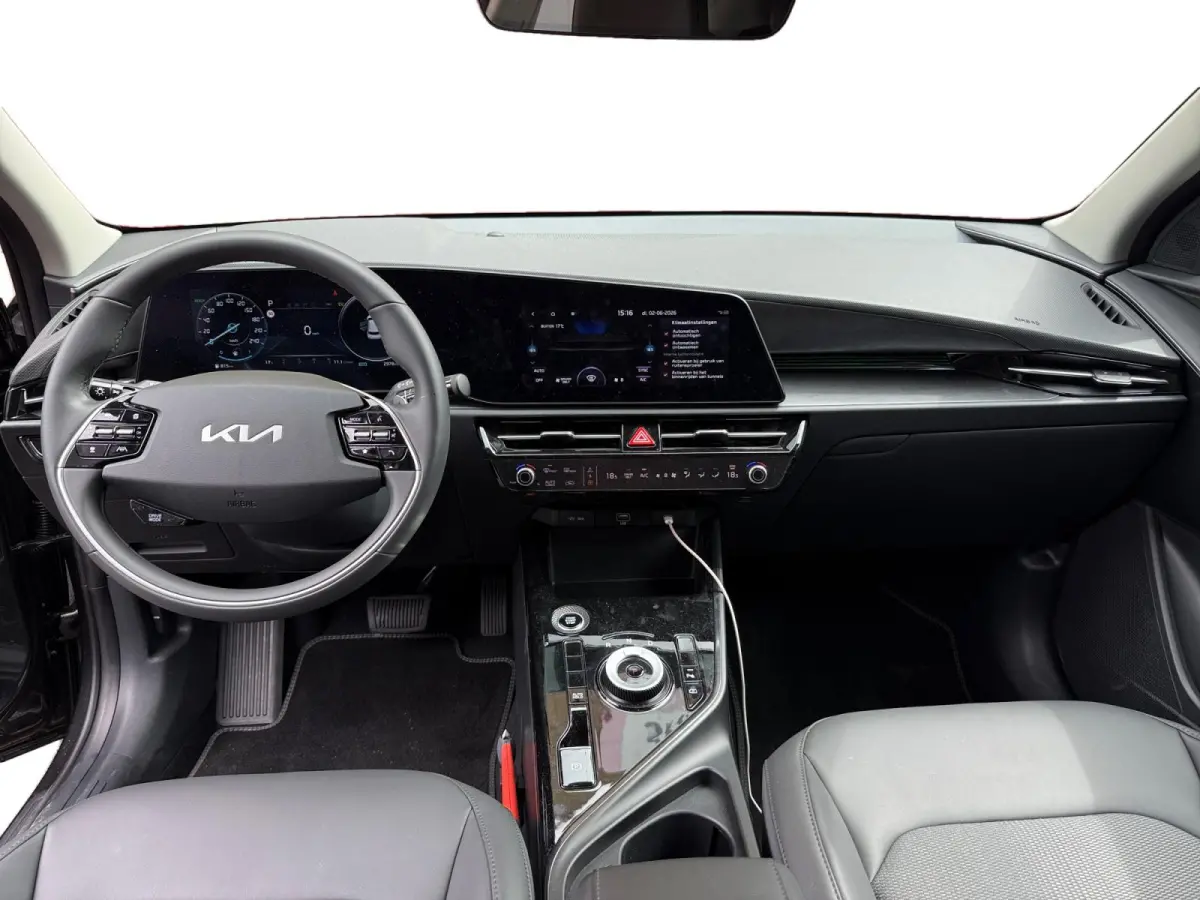 1.6 GDi Hybrid DynamicLine Navi | Metallic lak | Cruise Control Adaptief | Fabrieksgarantie t/m 3 2033 | Keyless entry | Camera |
