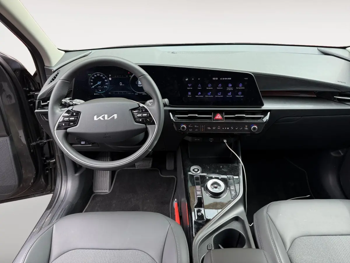 1.6 GDi Hybrid DynamicLine Navi | Metallic lak | Cruise Control Adaptief | Fabrieksgarantie t/m 3 2033 | Keyless entry | Camera |