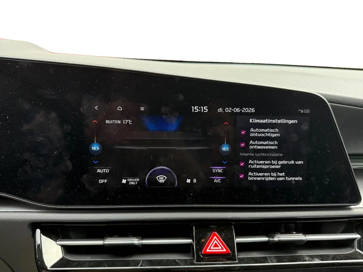 1.6 GDi Hybrid DynamicLine Navi | Metallic lak | Cruise Control Adaptief | Fabrieksgarantie t/m 3 2033 | Keyless entry | Camera |