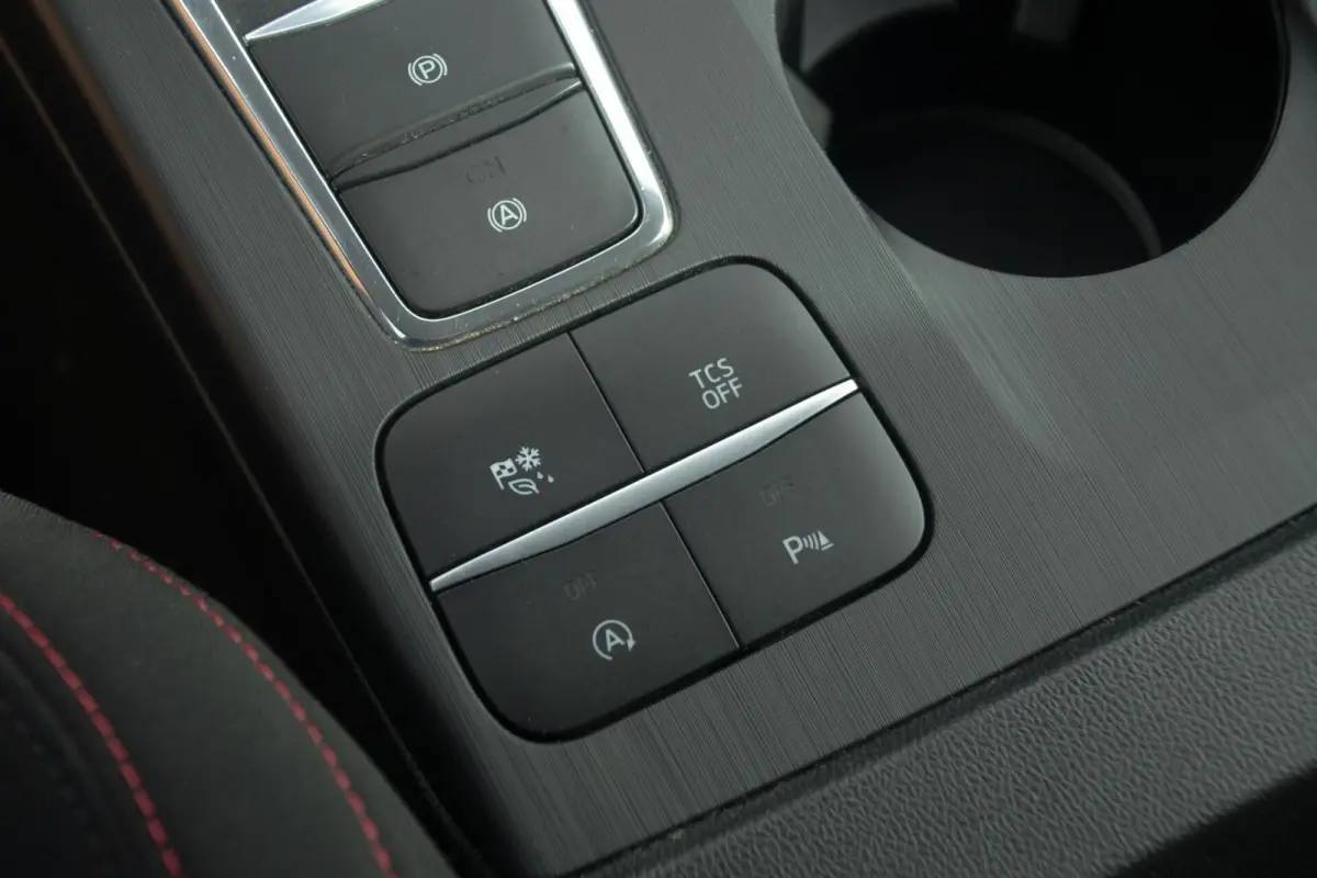 1.0 EcoBoost Titanium ST-line| Cruise | Navi