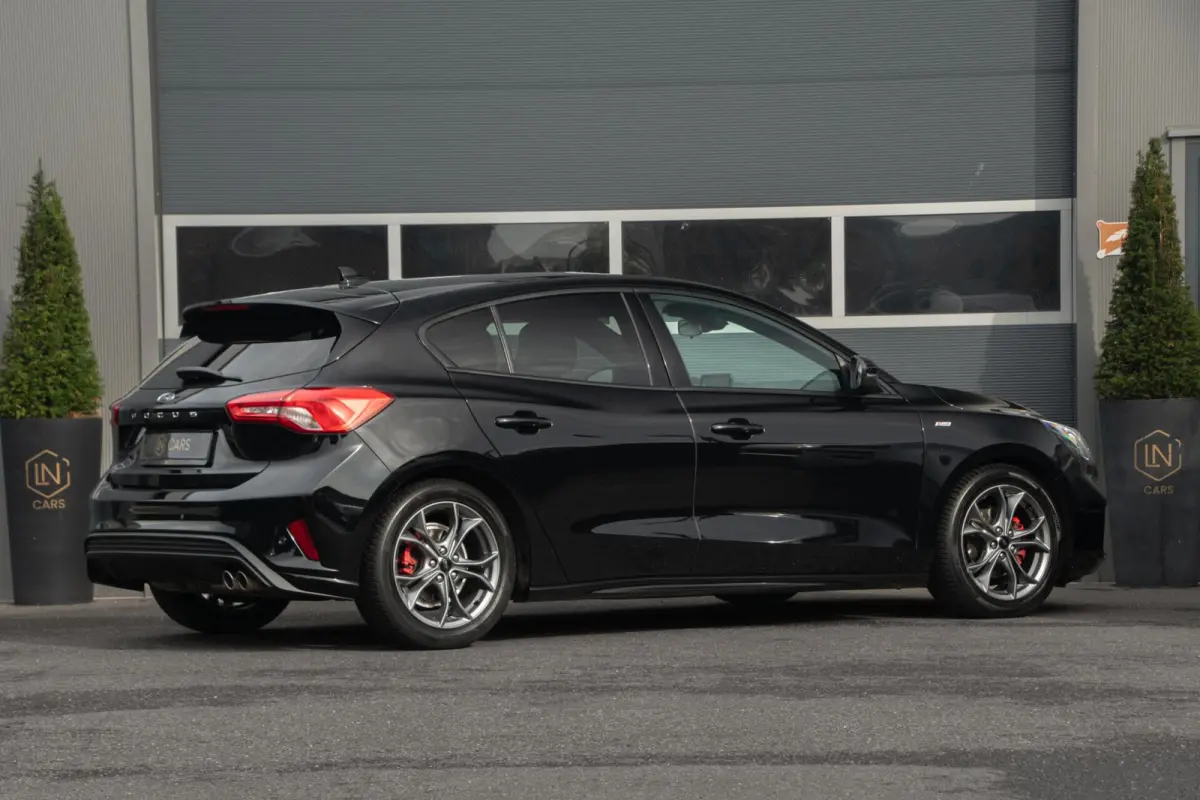 1.0 EcoBoost Titanium ST-line| Cruise | Navi