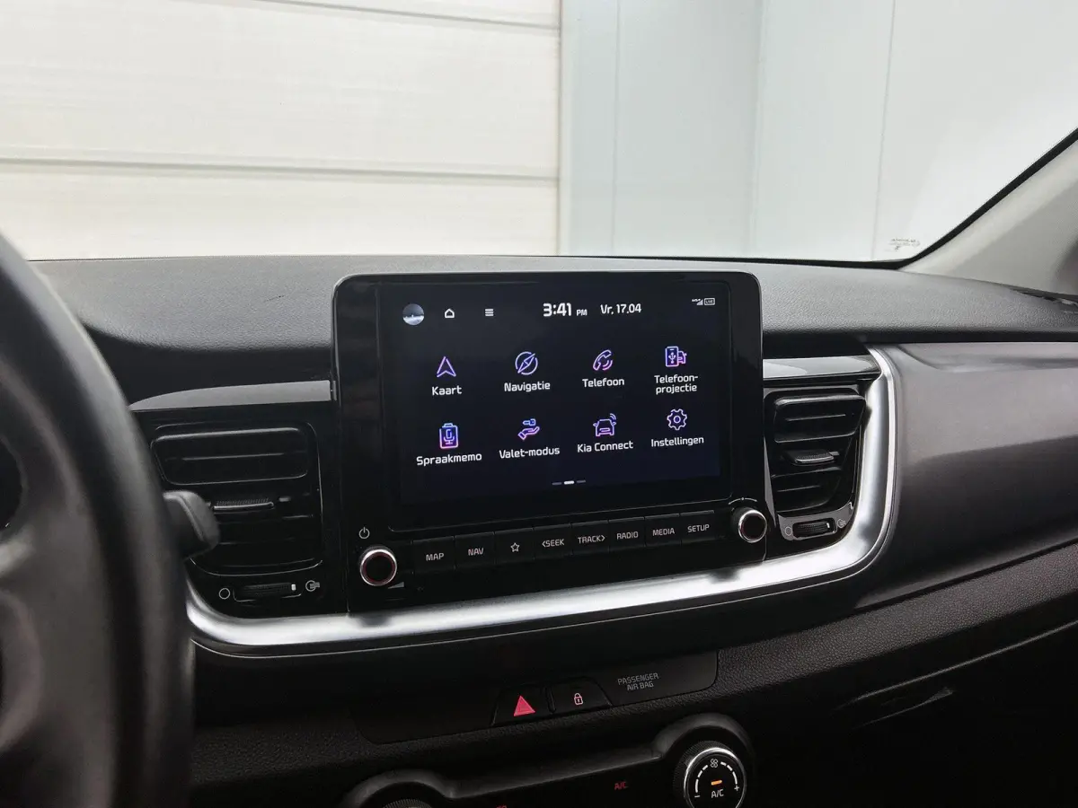 1.0 T-GDi MHEV DynamicPlusLine | AUTOMAAT | ACHTERUITRIJCAMERA | APPLE CARPLAY | CLIMATE CONTROL | ANDROID AUTO | NAVIGATIE |