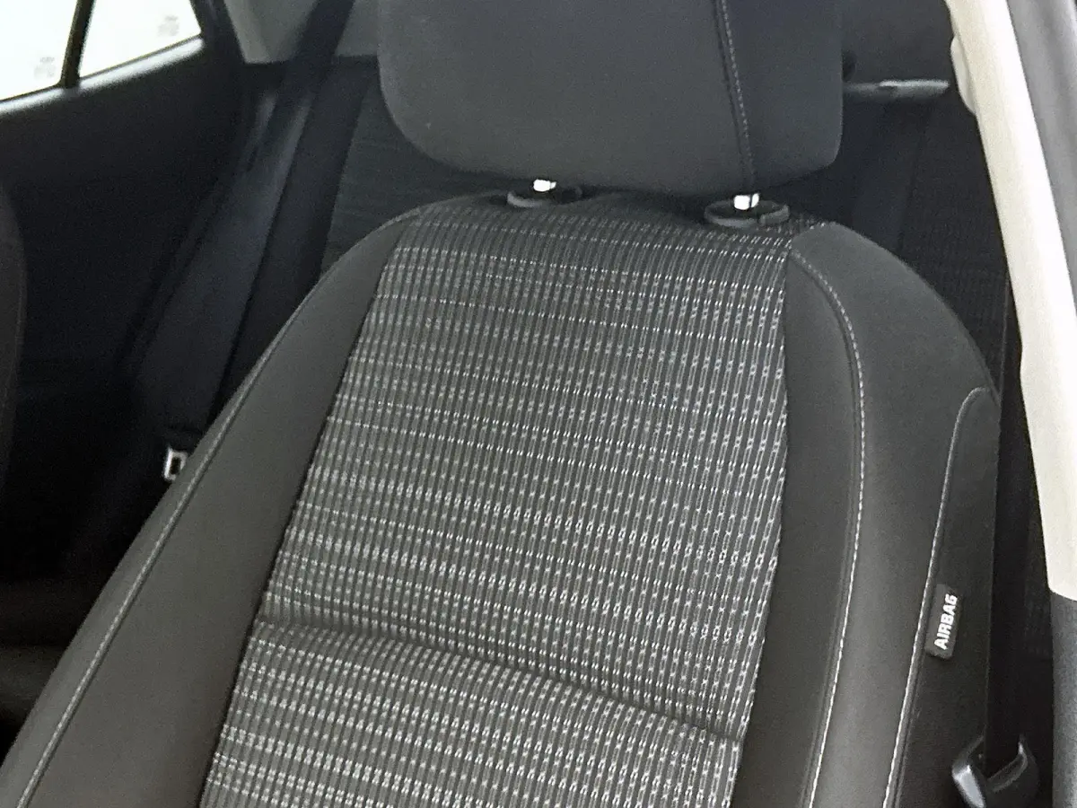 1.0 T-GDi MHEV DynamicPlusLine | AUTOMAAT | ACHTERUITRIJCAMERA | APPLE CARPLAY | CLIMATE CONTROL | ANDROID AUTO | NAVIGATIE |