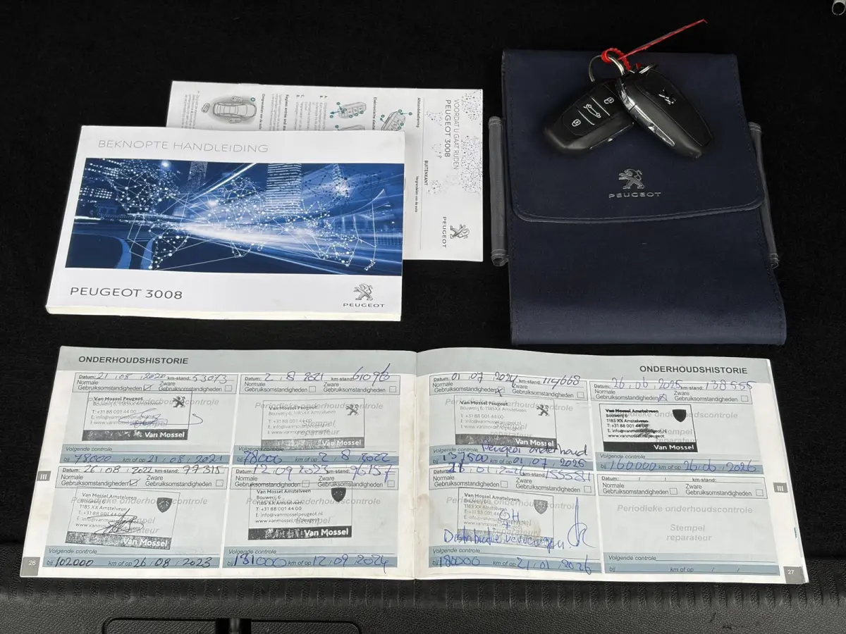 1.2 PureTech GT Line ✓D-riem vv in 2026✓1e Eigenaar✓360 ° Camera✓Pano✓Massage stoel✓Draadloze telefoonlader✓Carplay✓Stoelvw✓Leder✓Navi✓Pdc V+A✓6 Bak✓Dealer Onderho