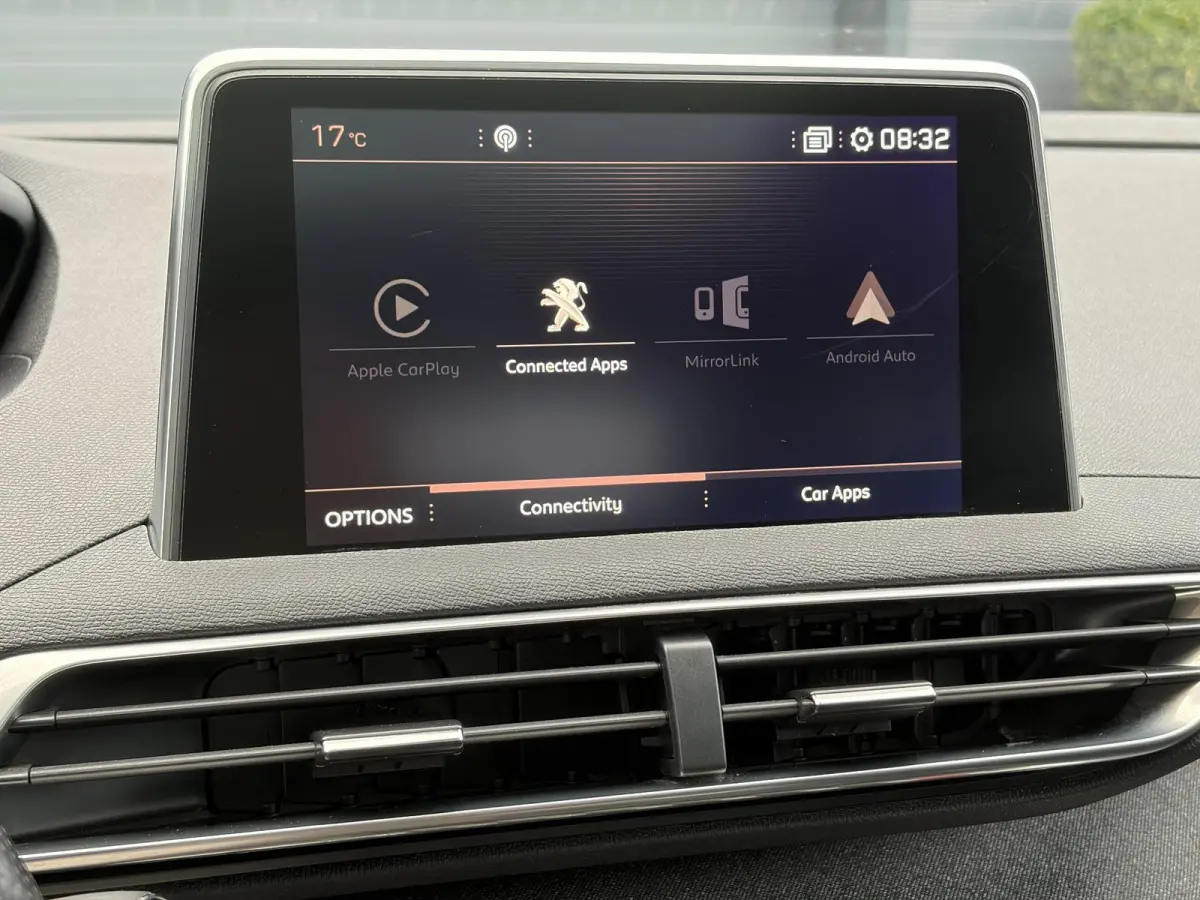 1.2 PureTech GT Line ✓D-riem vv in 2026✓1e Eigenaar✓360 ° Camera✓Pano✓Massage stoel✓Draadloze telefoonlader✓Carplay✓Stoelvw✓Leder✓Navi✓Pdc V+A✓6 Bak✓Dealer Onderho