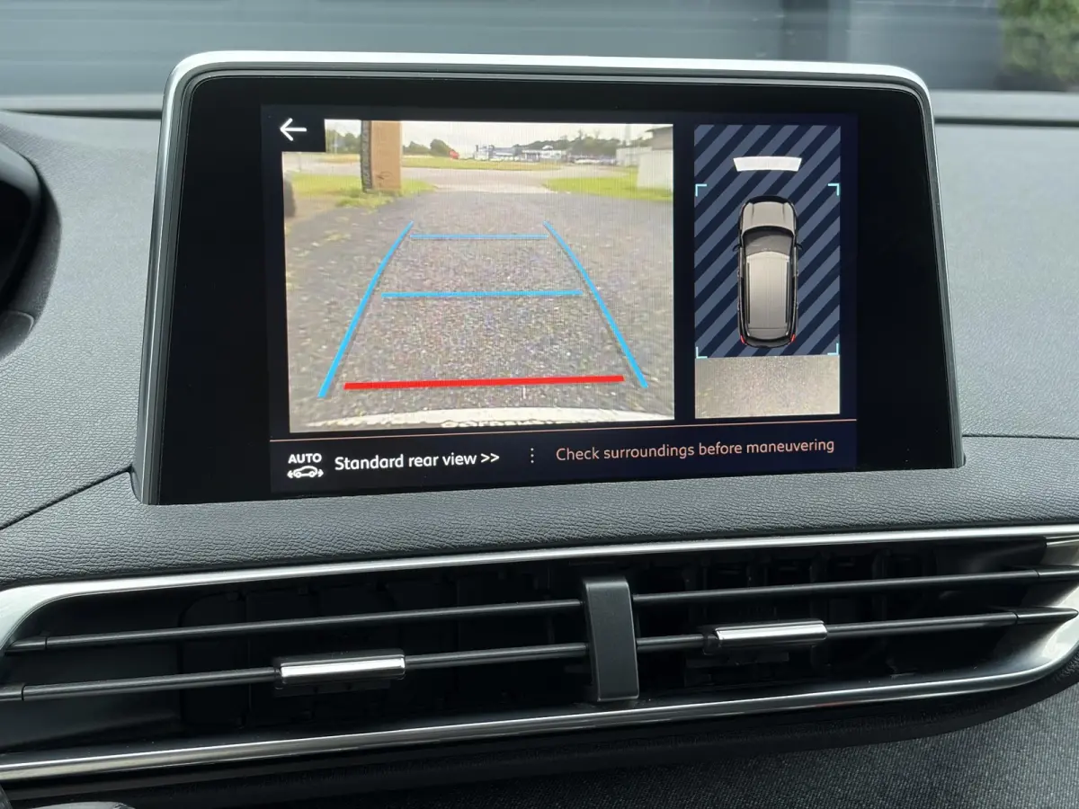 1.2 PureTech GT Line ✓D-riem vv in 2026✓1e Eigenaar✓360 ° Camera✓Pano✓Massage stoel✓Draadloze telefoonlader✓Carplay✓Stoelvw✓Leder✓Navi✓Pdc V+A✓6 Bak✓Dealer Onderho
