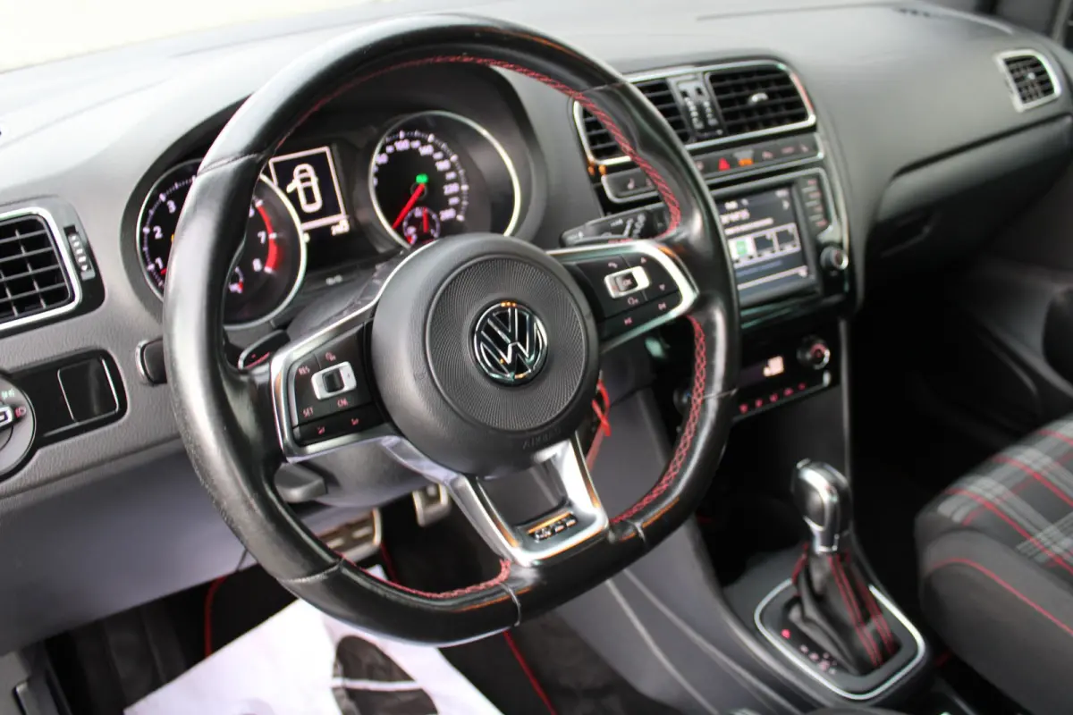 1.8 TSI GTI DSG|18''GTI|NAVI|SPORTONDERSTEL|FULL LED|FLIPPERS|BOM VOL