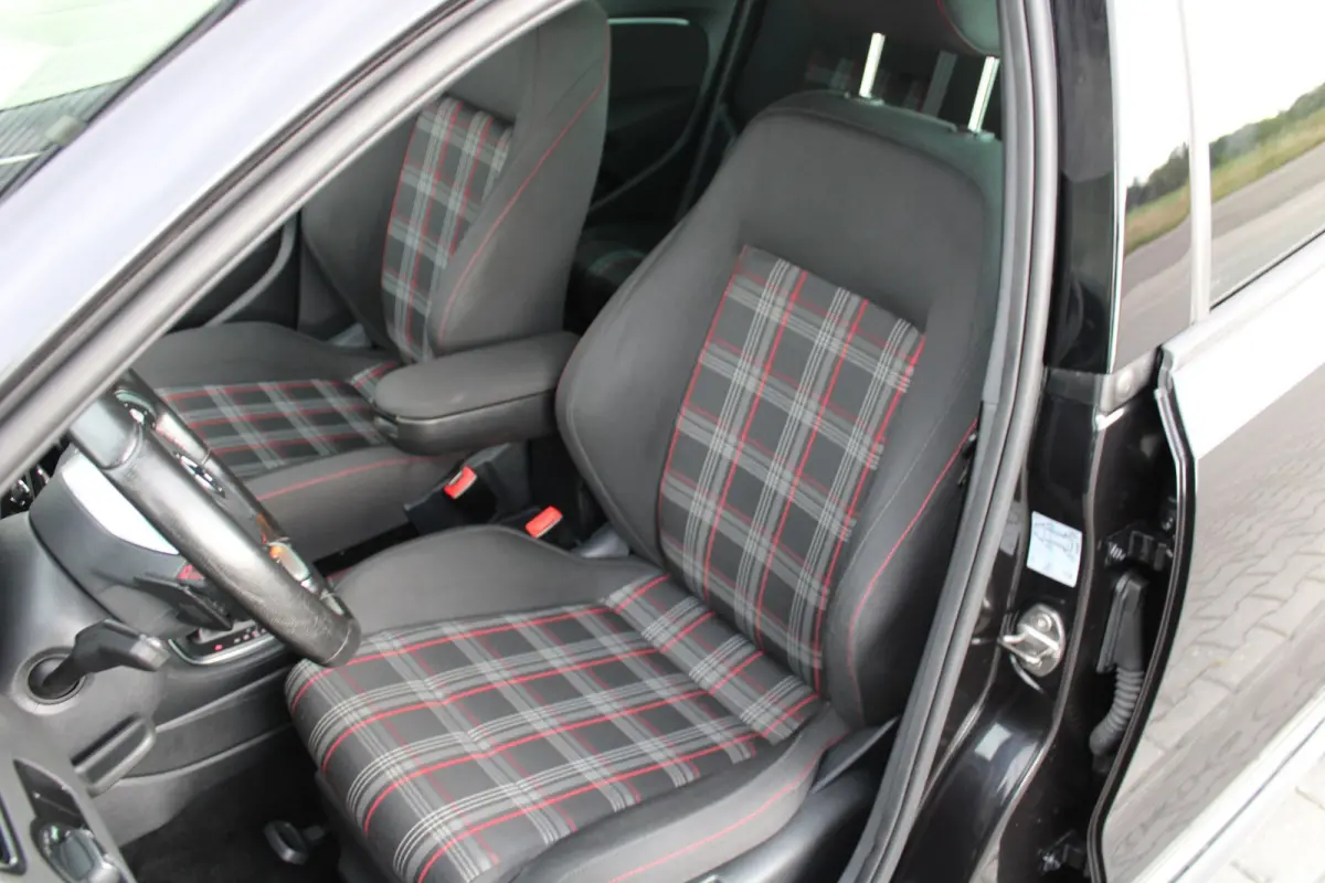 1.8 TSI GTI DSG|18''GTI|NAVI|SPORTONDERSTEL|FULL LED|FLIPPERS|BOM VOL