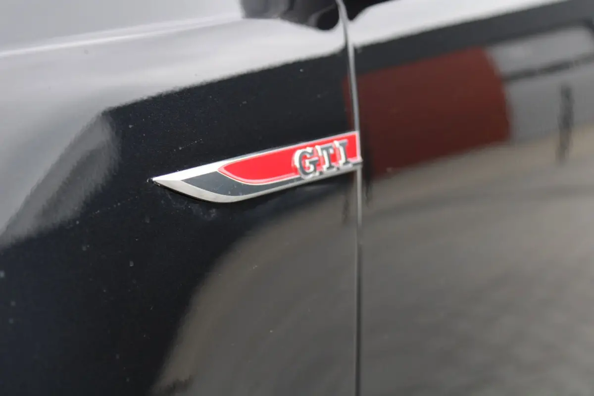 1.8 TSI GTI DSG|18''GTI|NAVI|SPORTONDERSTEL|FULL LED|FLIPPERS|BOM VOL