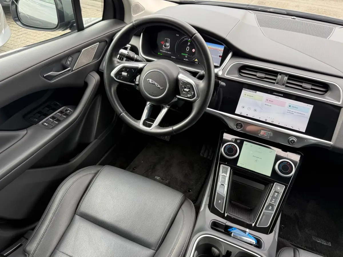 EV400 Business Edition S 90 kWh | 1E EIGENAAR | 3/6/12 MND GARANTIE | SOH 92% | DAB | CARPLAY | LED | PANO| CRUISE | STOELVERW. |