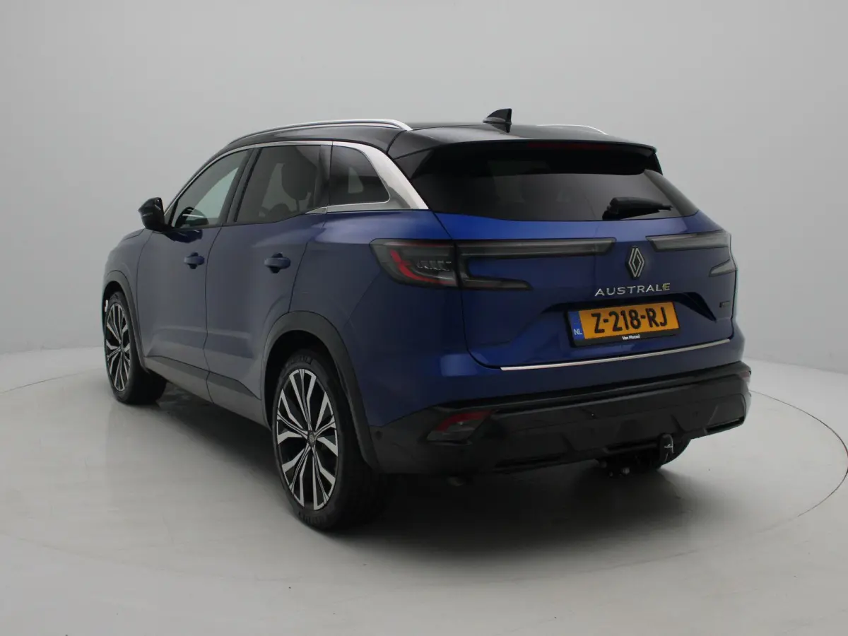 1.2 E-Tech full hybrid 200 iconic | Apple Carplay - Android Auto | Sfeerverlichting | Led Verlichting | Stoelverwarming | Camera |