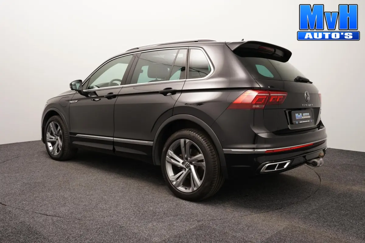 1.4 TSI PHEV R-Line|PANO|BOMVOL!|SOH.94%