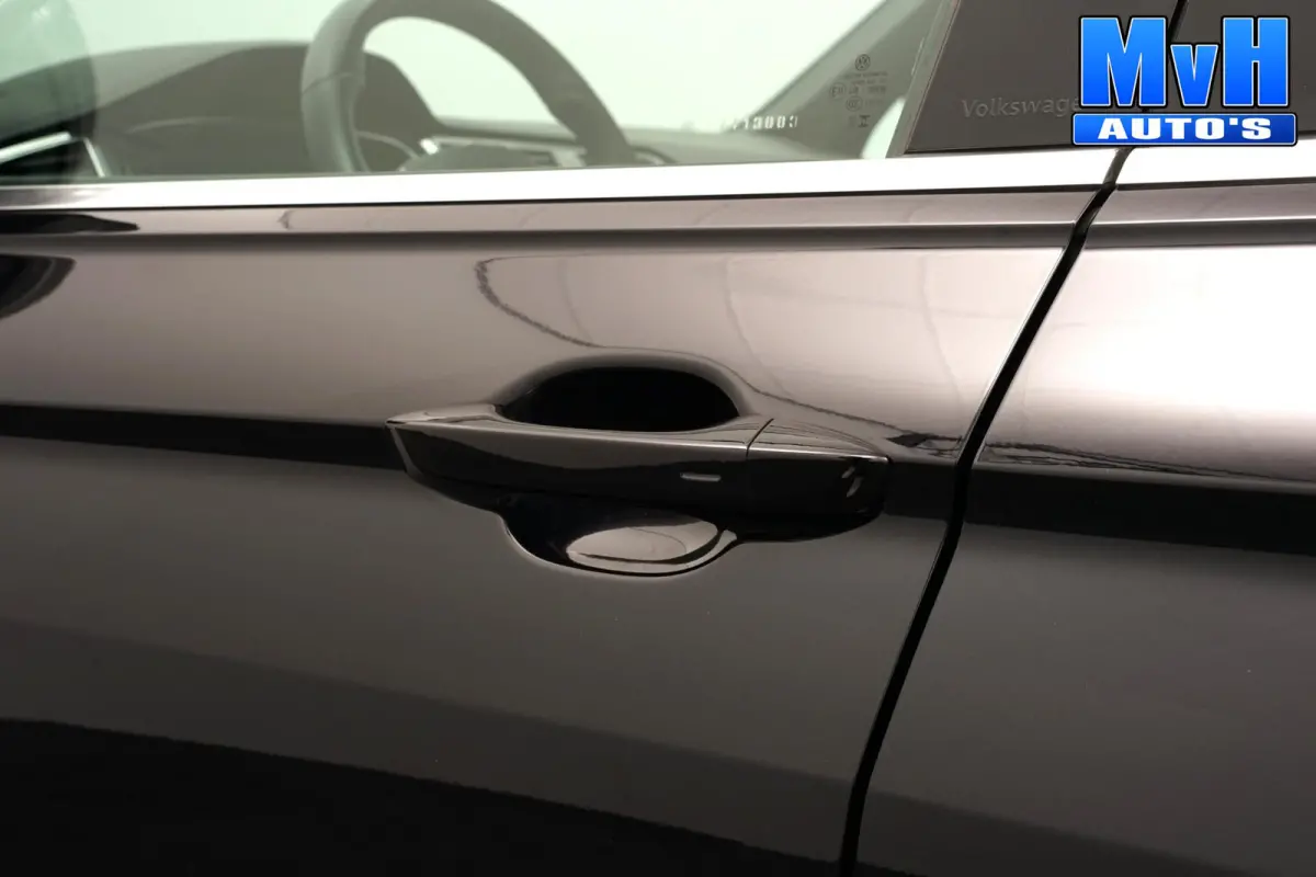 1.4 TSI PHEV R-Line|PANO|BOMVOL!|SOH.94%