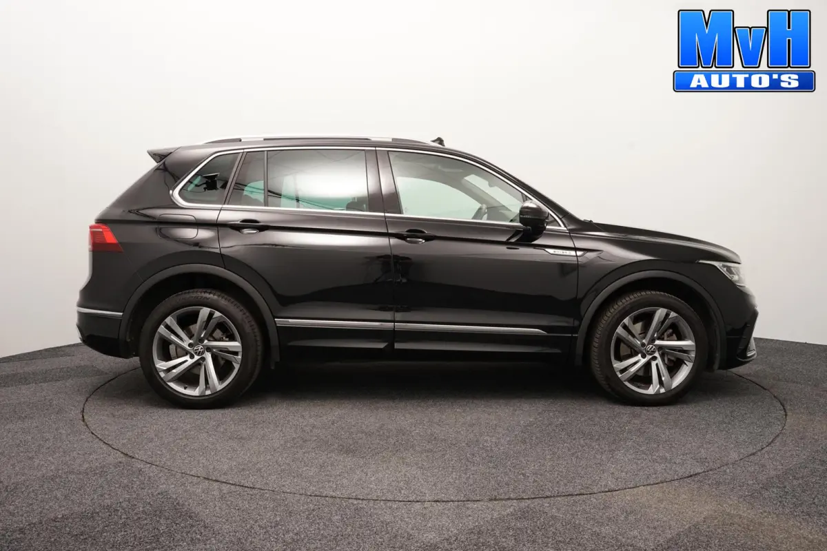 1.4 TSI PHEV R-Line|PANO|BOMVOL!|SOH.94%