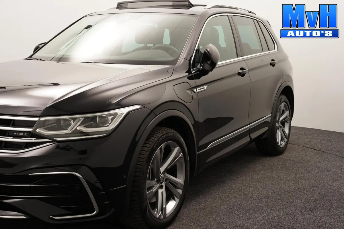 1.4 TSI PHEV R-Line|PANO|BOMVOL!|SOH.94%