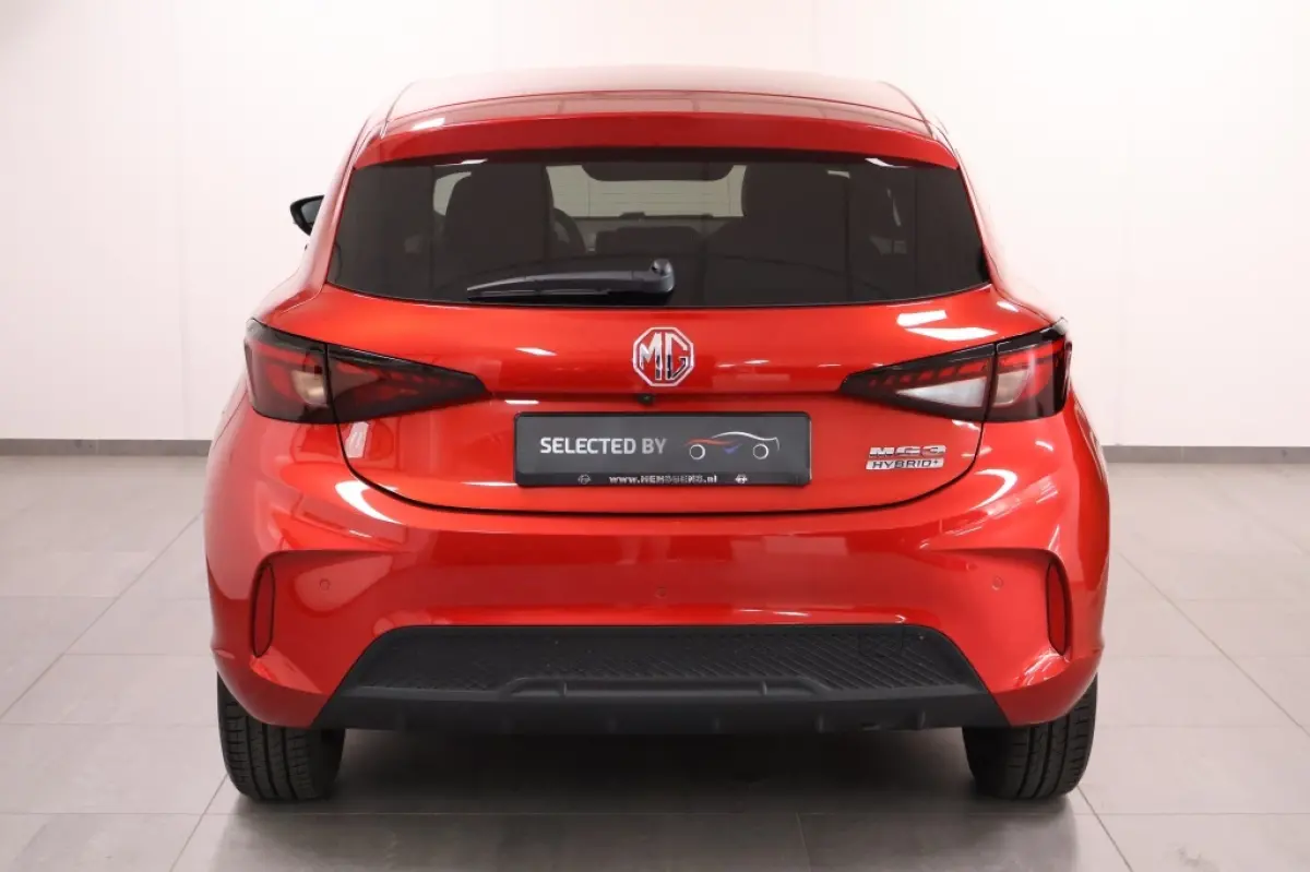1.5 Hybrid+ Luxury
