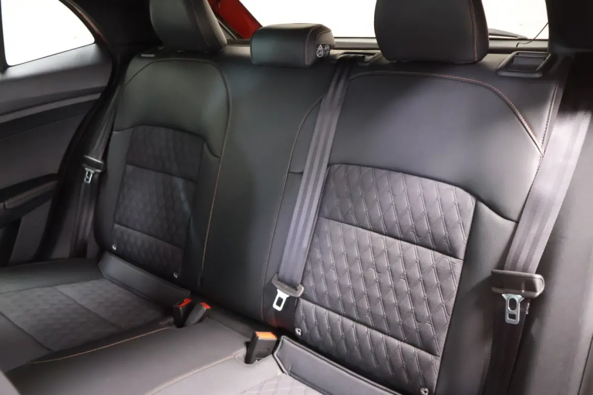 1.5 Hybrid+ Luxury