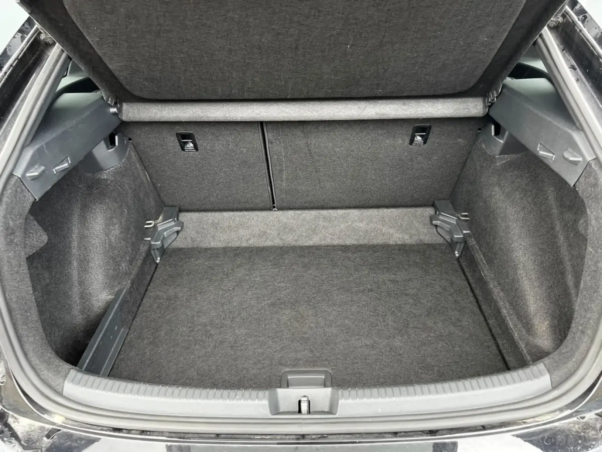 1.5TSI 150pk DSG R-Line Black Style | ACC | Trekhaak | Navi | Isofix