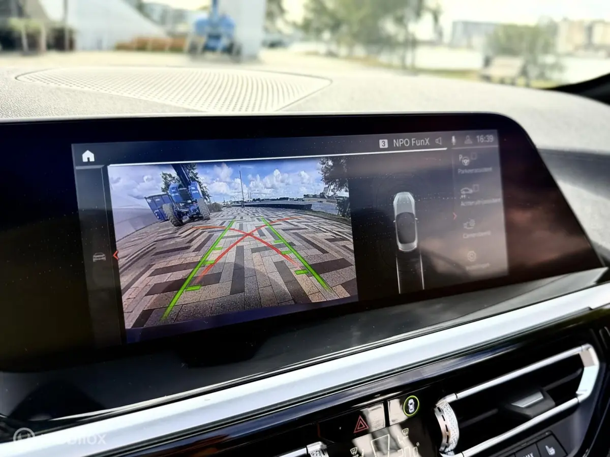 sDrive20i M Sport |Kuip |H&K |NL Auto
