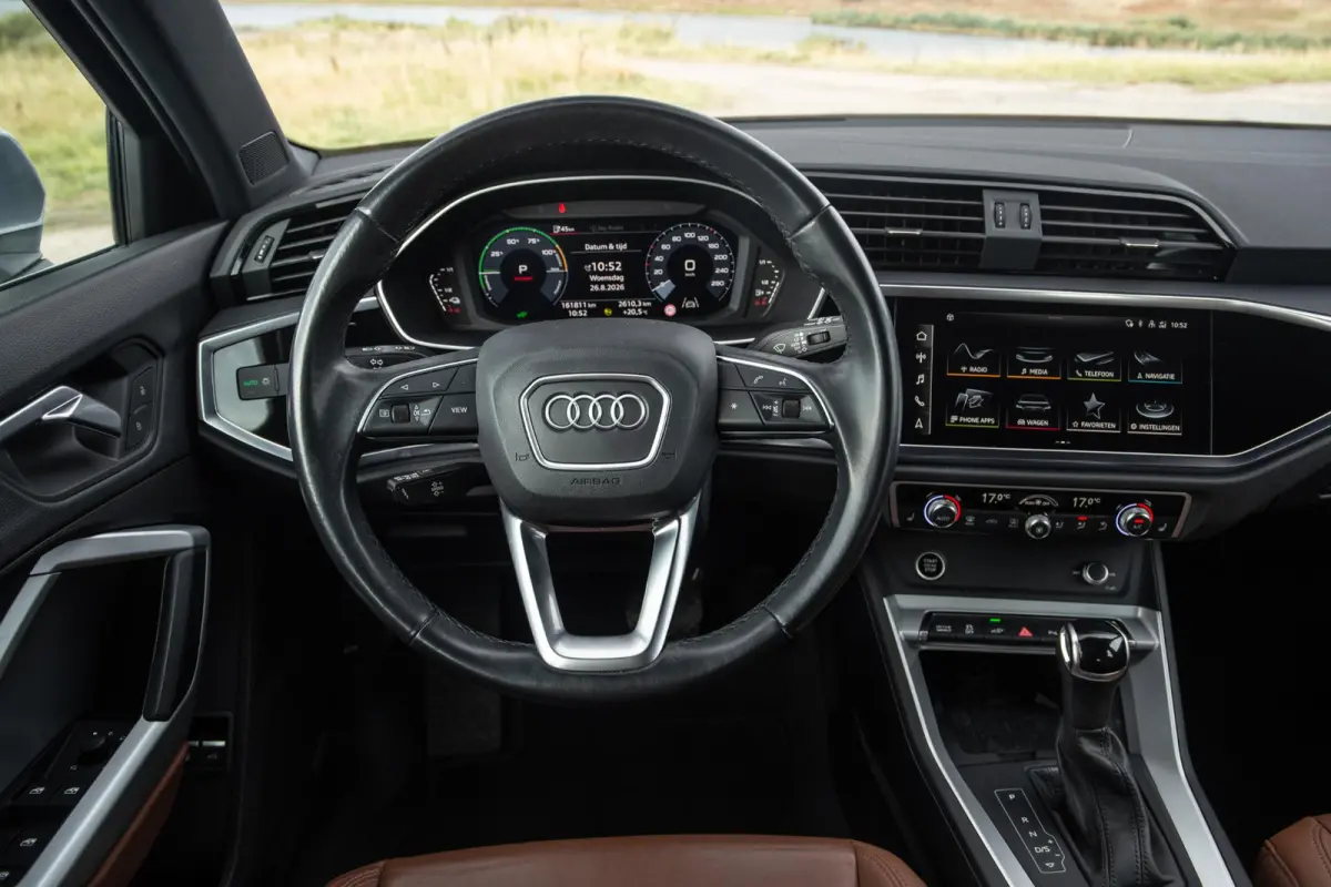 45 TFSI e edition VIRTUAL COCKPIT / CRUISE CONTROLE / AIRCO / BRUIN LEER / PHEV