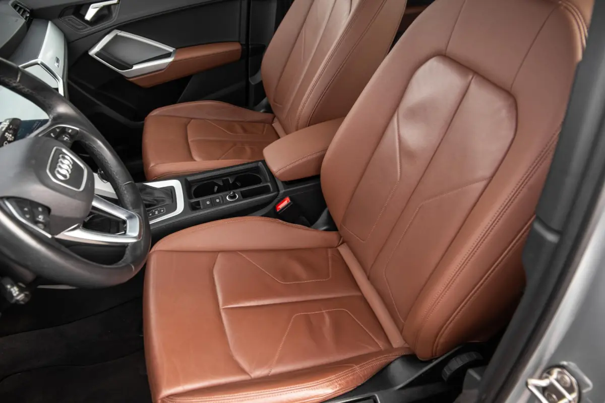 45 TFSI e edition VIRTUAL COCKPIT / CRUISE CONTROLE / AIRCO / BRUIN LEER / PHEV