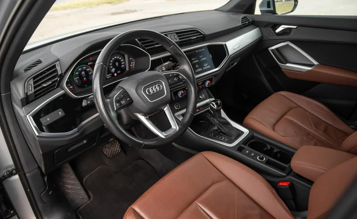 45 TFSI e edition VIRTUAL COCKPIT / CRUISE CONTROLE / AIRCO / BRUIN LEER / PHEV