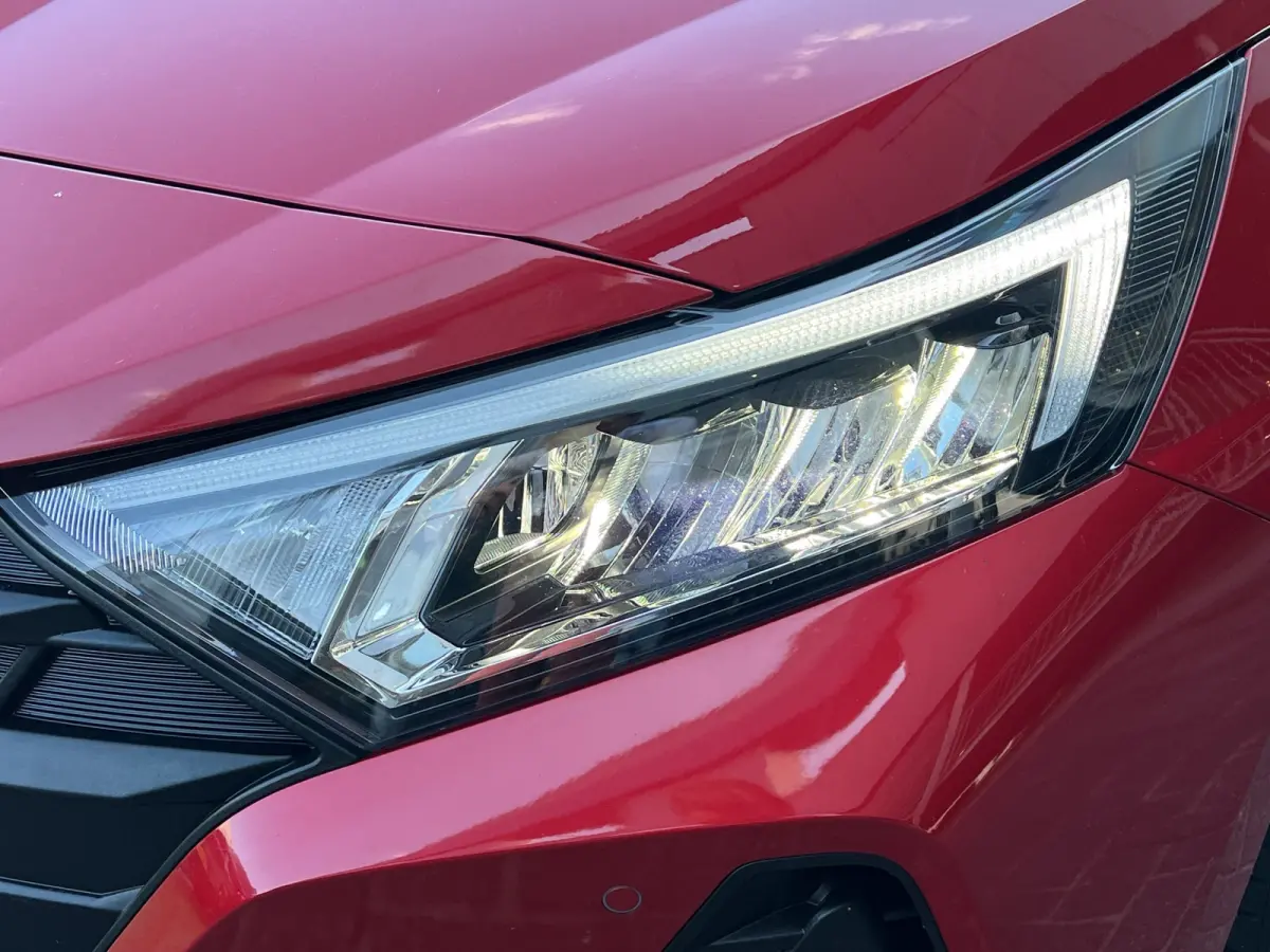 1.0 T-GDI 100pk N-Line | Camera | Carplay | Premium audio | Cruise controle | Navigatie | 17'' velgen | Dodehoek detectie | Parkeersensoren