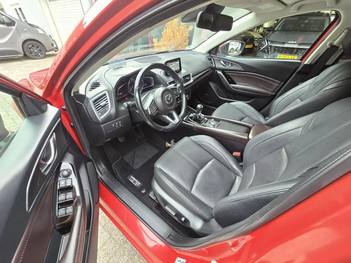 2.0 SkyActiv-G 120 GT-M Clima|Navi|Leer|LED|Bose|Camera|Nap!!