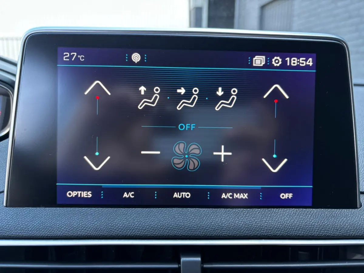 1.2 PureTech Allure CARPLAY|NWE DISTRIBUTIERIEM|LEDER|PDC|KEYLESS|NAVI|NWE APK