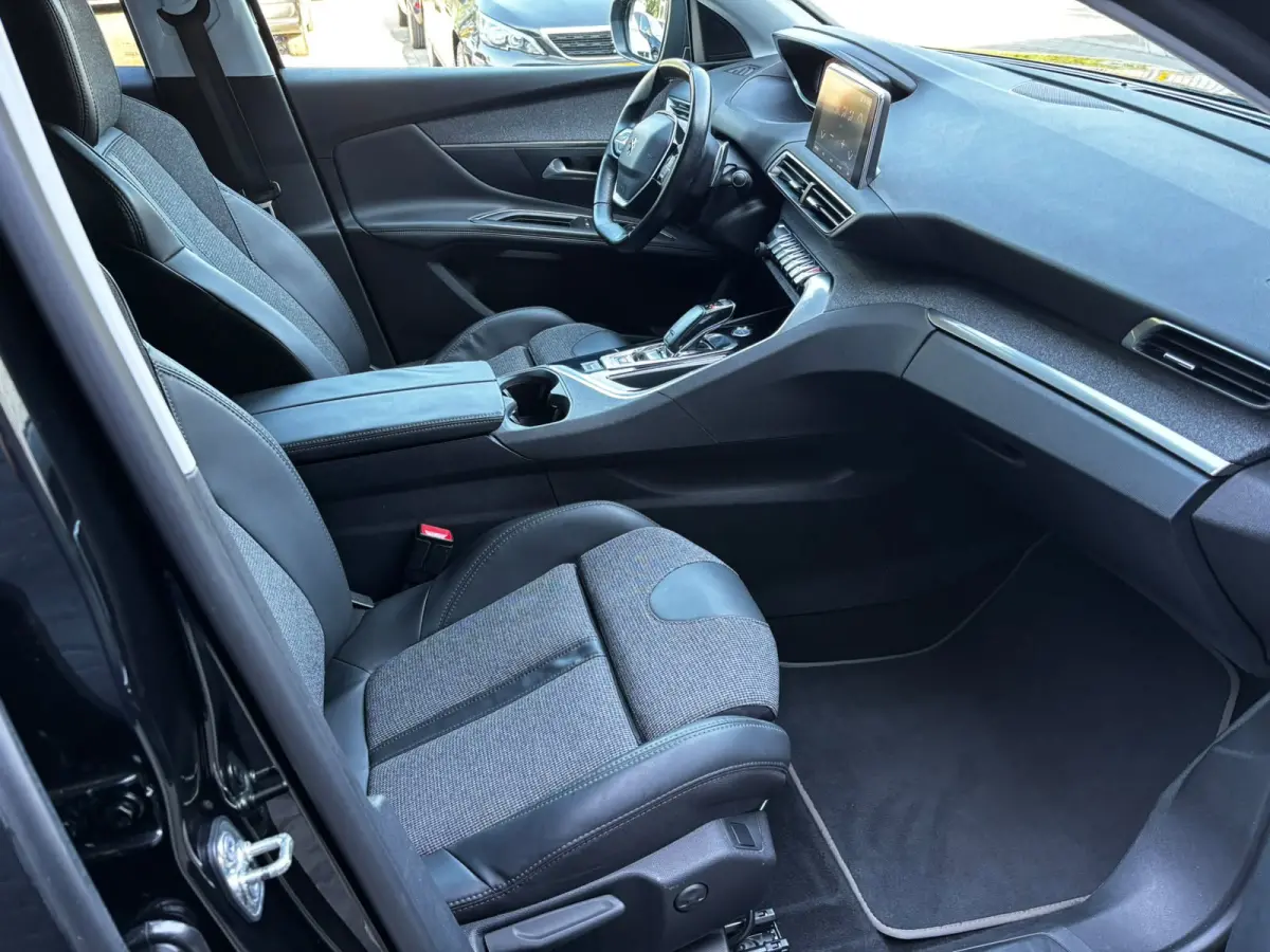 1.2 PureTech Allure CARPLAY|NWE DISTRIBUTIERIEM|LEDER|PDC|KEYLESS|NAVI|NWE APK