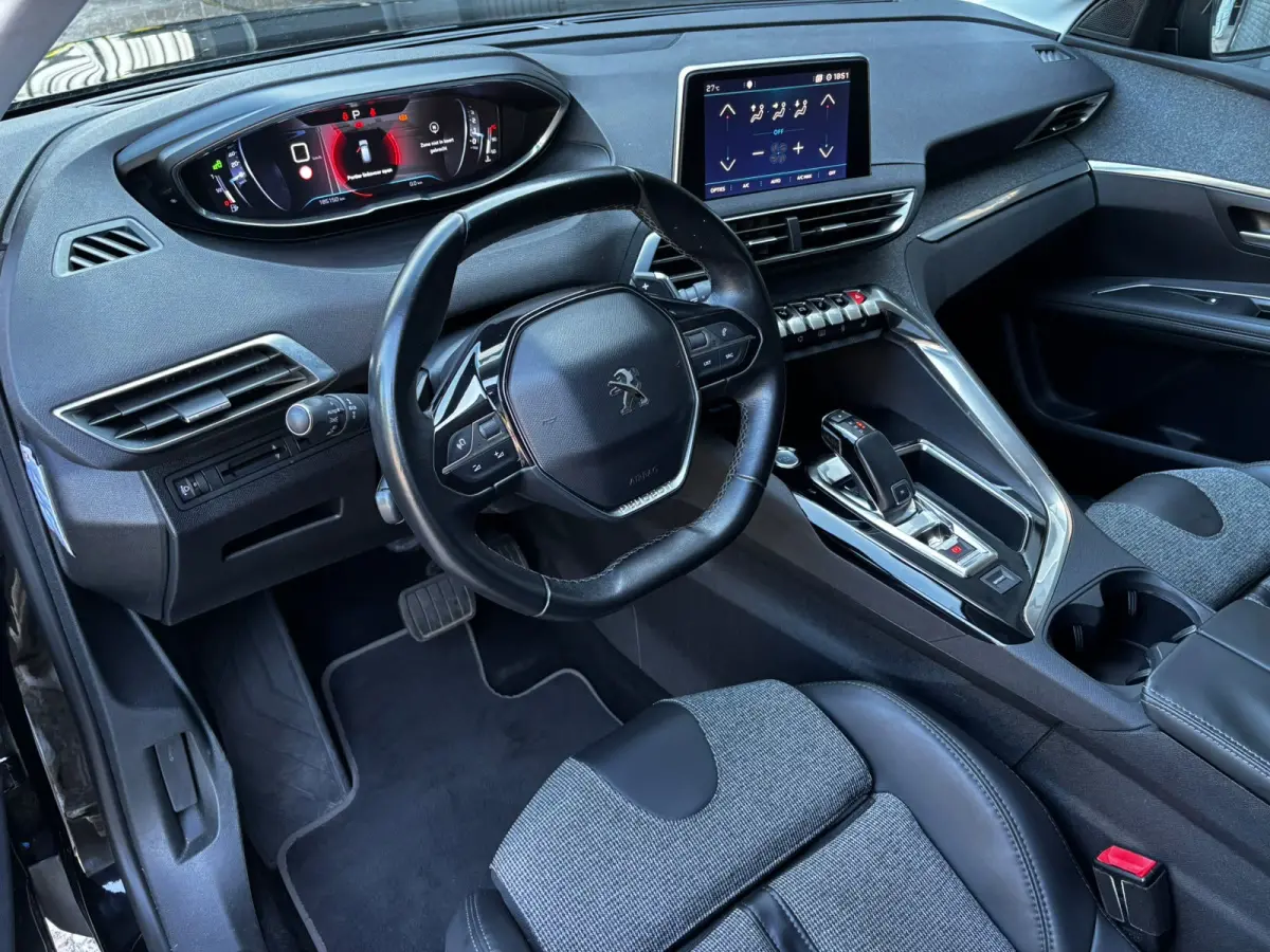 1.2 PureTech Allure CARPLAY|NWE DISTRIBUTIERIEM|LEDER|PDC|KEYLESS|NAVI|NWE APK