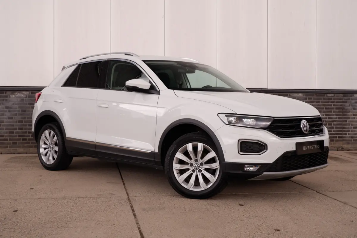1.5 TSI Sport | LED | Trekhaak | Carplay | Camera | Virtual Cockpit | Blind-Spot | PDC