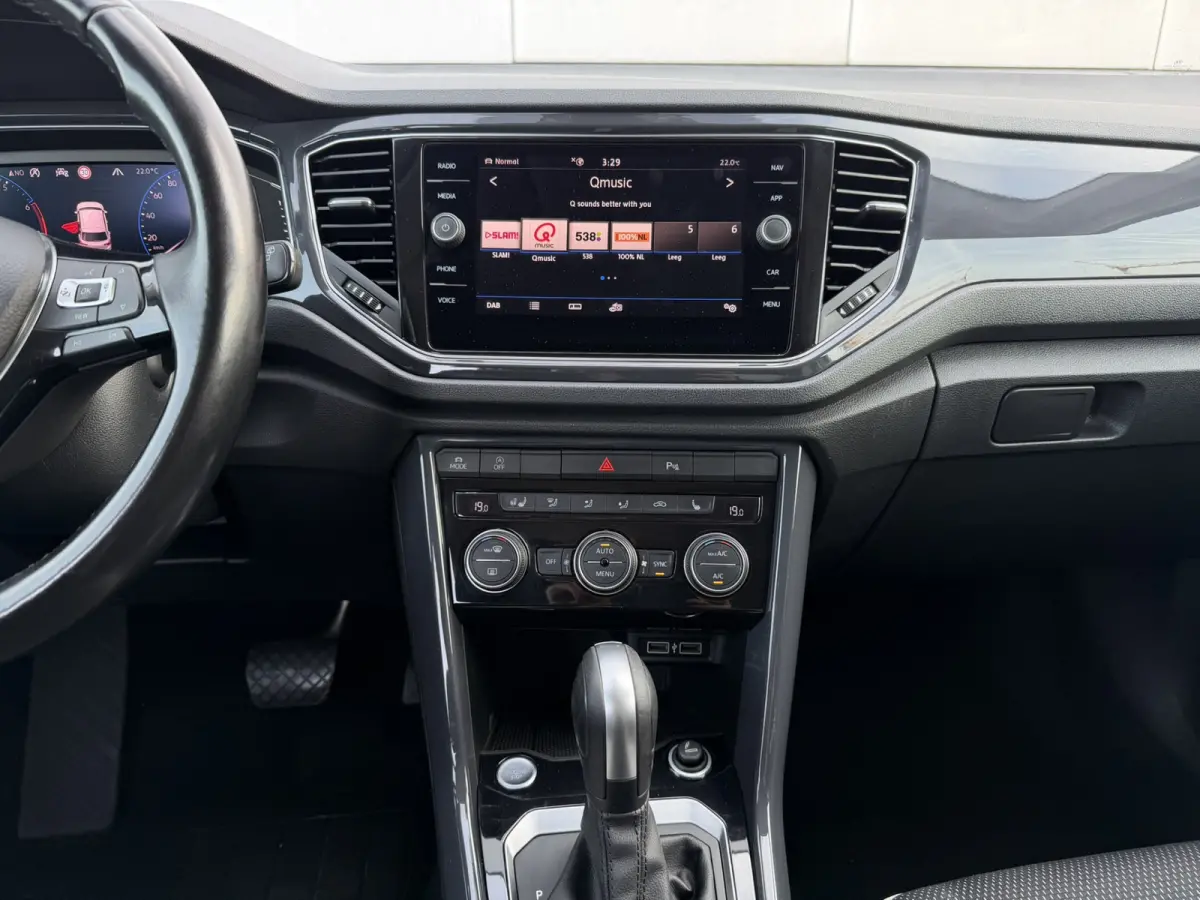 1.5 TSI Sport | LED | Trekhaak | Carplay | Camera | Virtual Cockpit | Blind-Spot | PDC