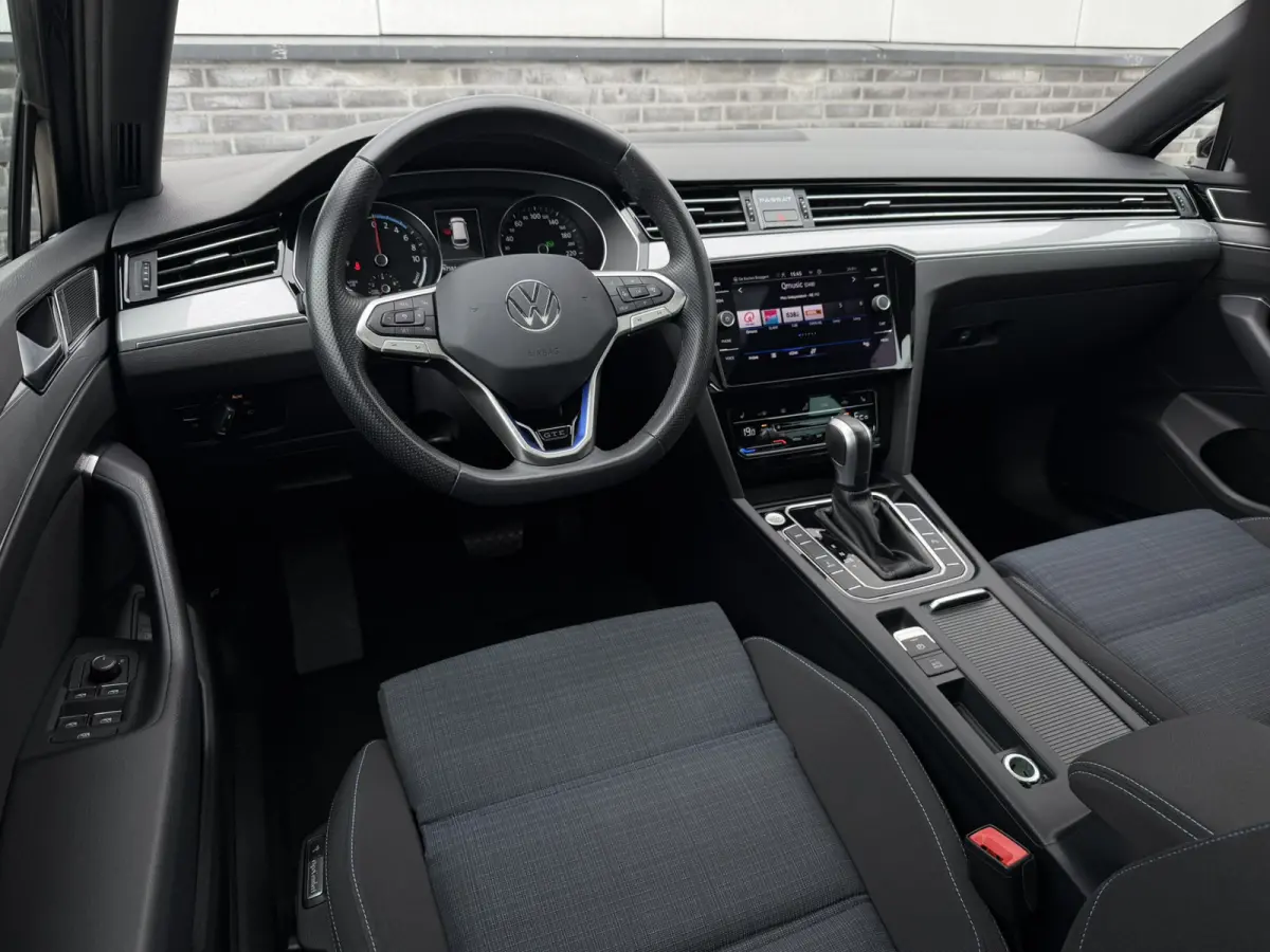 1.4 TSI PHEV GTE Business | Pano | Carplay | LED | Camera | Navi | LED