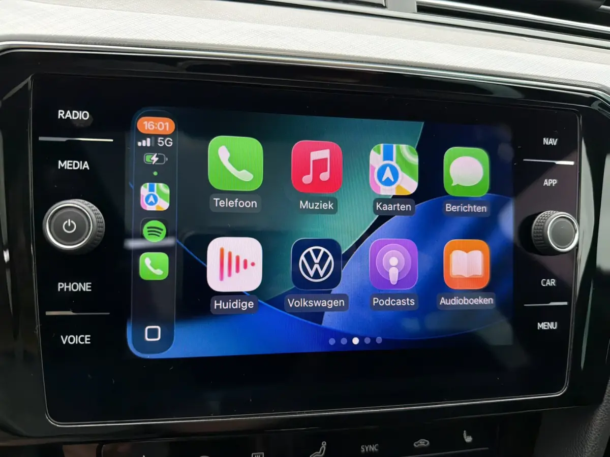 1.4 TSI PHEV GTE Business | Pano | Carplay | LED | Camera | Navi | LED