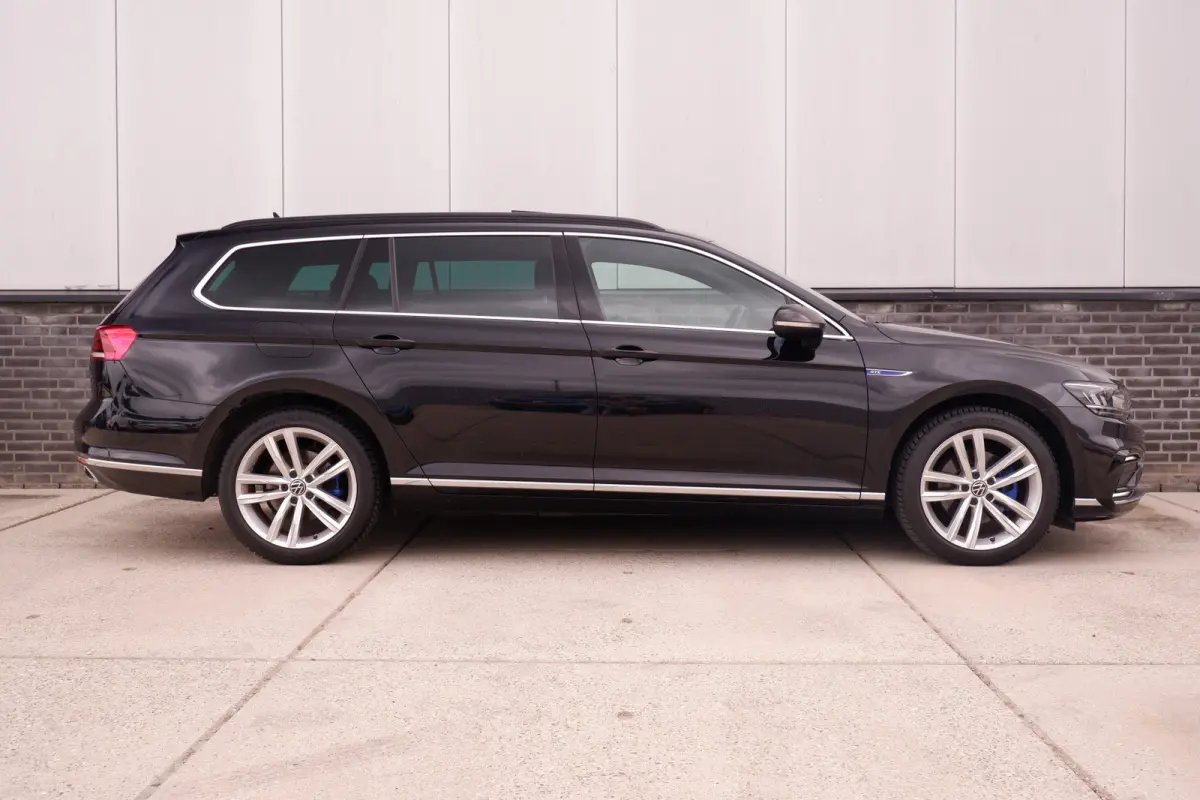 1.4 TSI PHEV GTE Business | Pano | Carplay | LED | Camera | Navi | LED