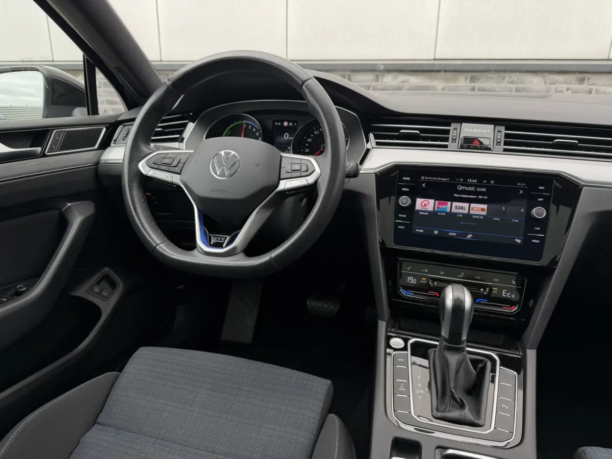 1.4 TSI PHEV GTE Business | Pano | Carplay | LED | Camera | Navi | LED