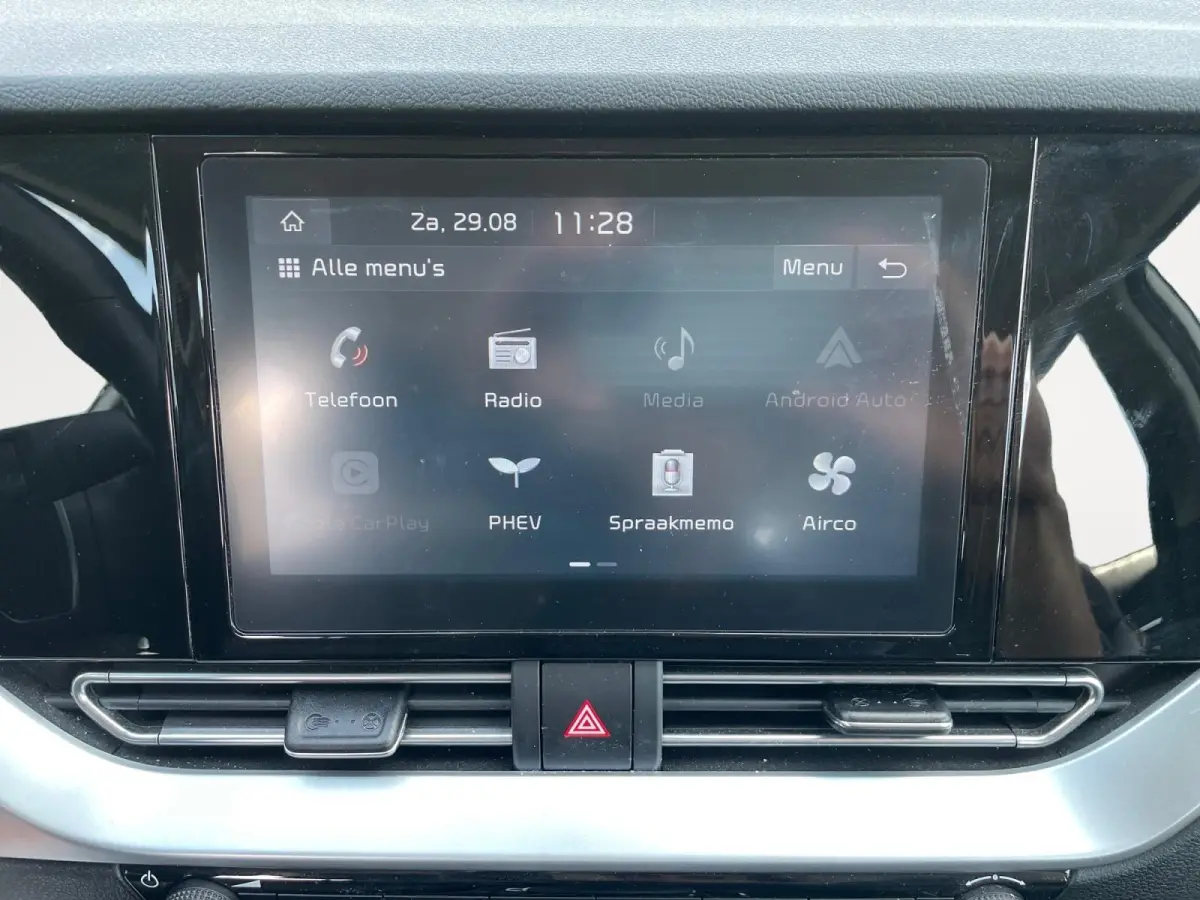1.6 GDi PHEV DynamicLine | Climate control | Adaptive cruise control | Stoel + stuur verwarming