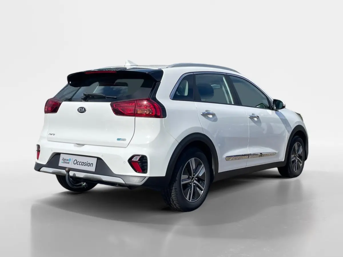 1.6 GDi PHEV DynamicLine | Climate control | Adaptive cruise control | Stoel + stuur verwarming