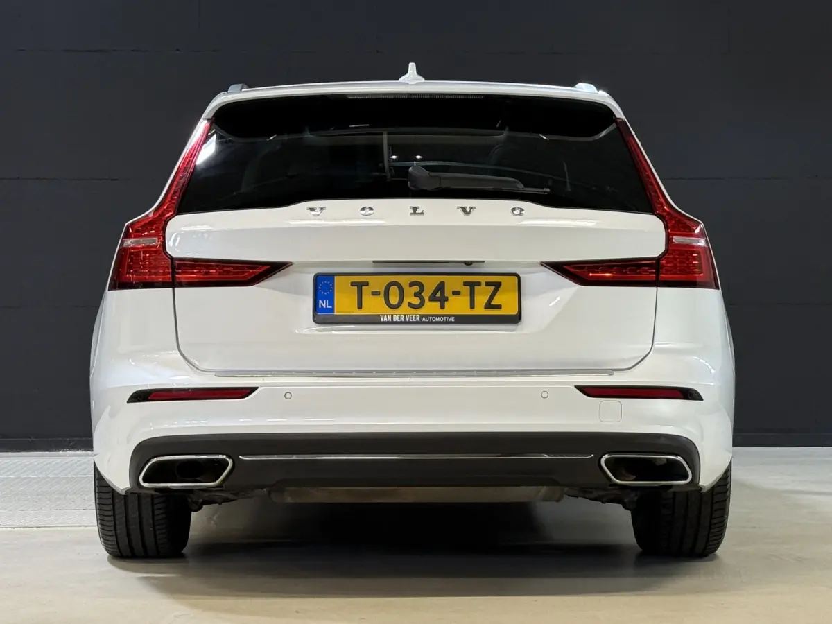 2.0 T8 Twin Engine AWD Inscription | Panoramadak | 360 camera | Harman/Kardon | Adaptive cruise | Stoelverwarming