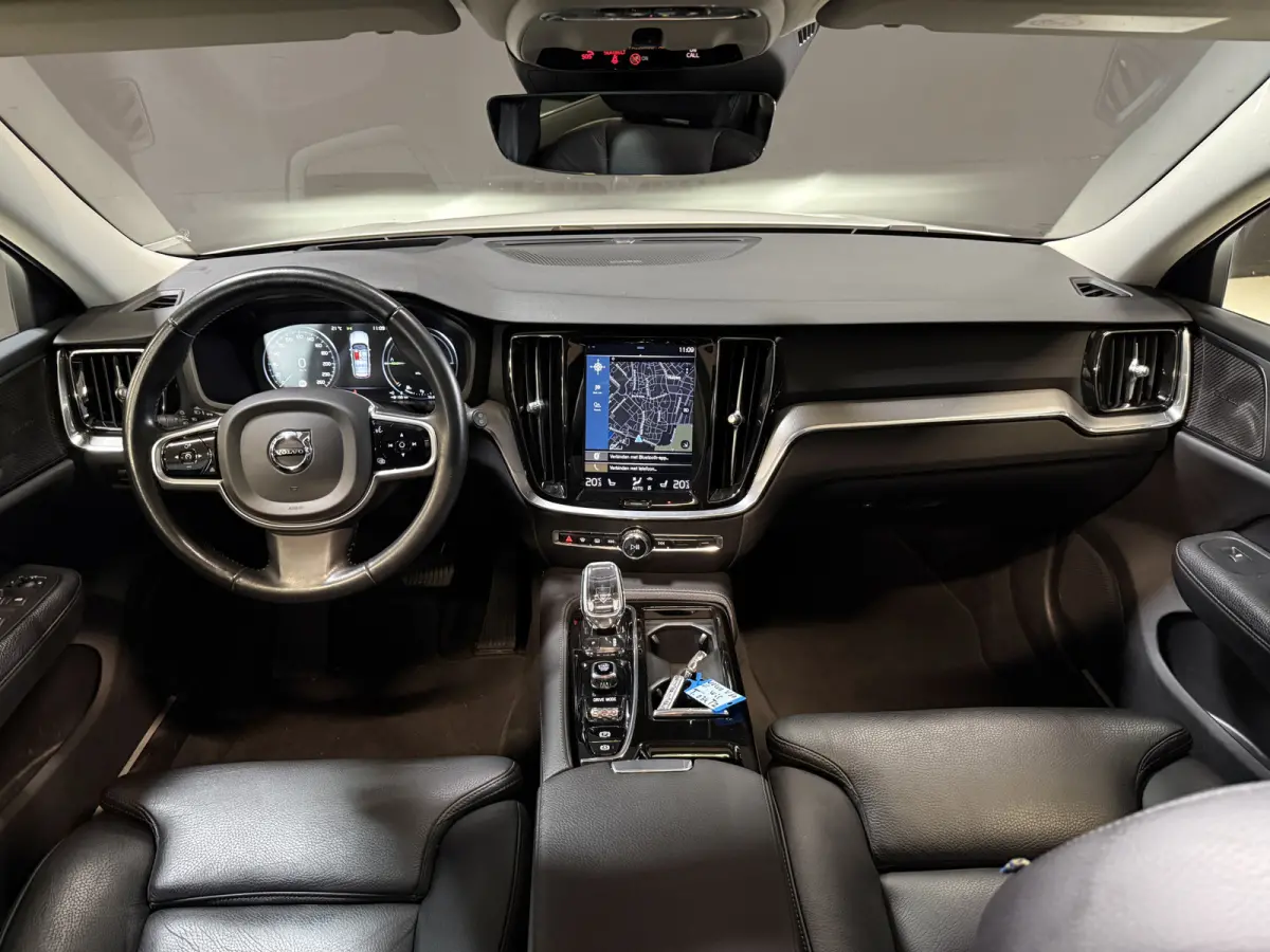 2.0 T8 Twin Engine AWD Inscription | Panoramadak | 360 camera | Harman/Kardon | Adaptive cruise | Stoelverwarming