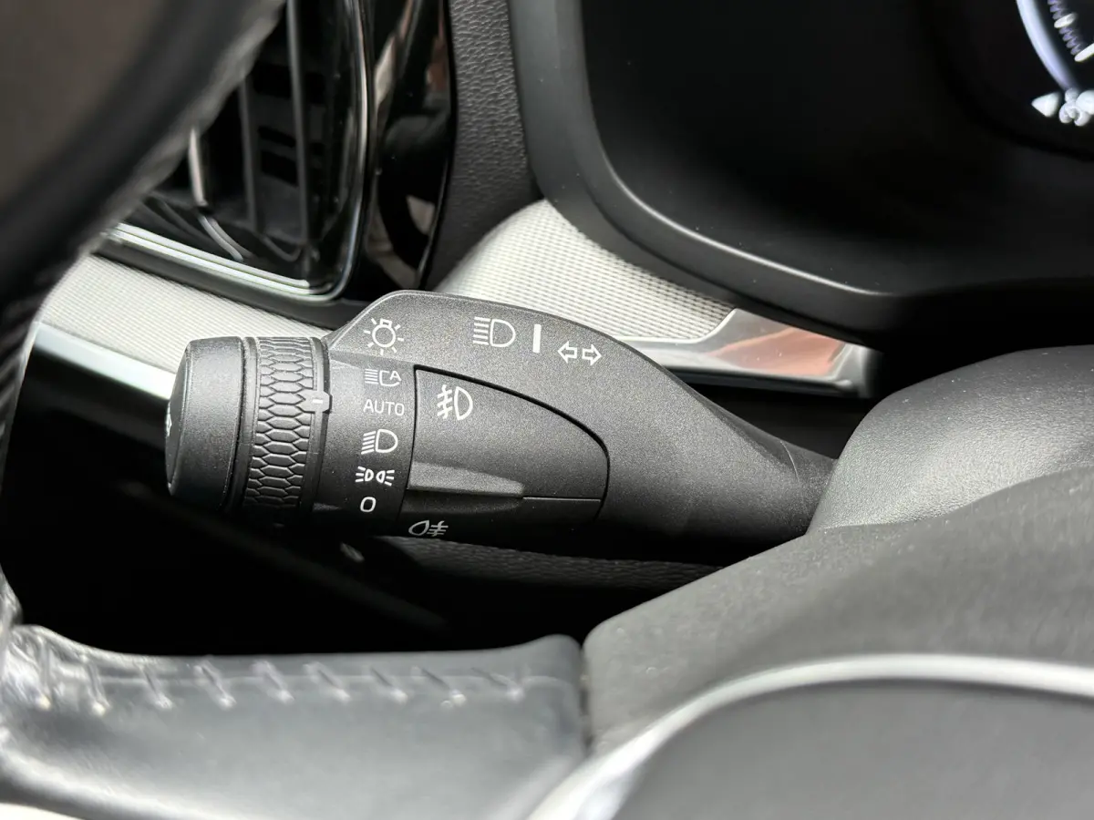 2.0 T8 Twin Engine AWD Inscription | Panoramadak | 360 camera | Harman/Kardon | Adaptive cruise | Stoelverwarming
